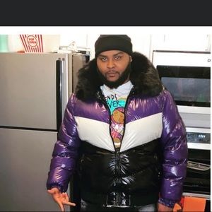 Meet your Posher, Vick